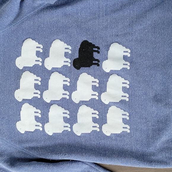 Black sheep crew neck - Picture 2 of 4